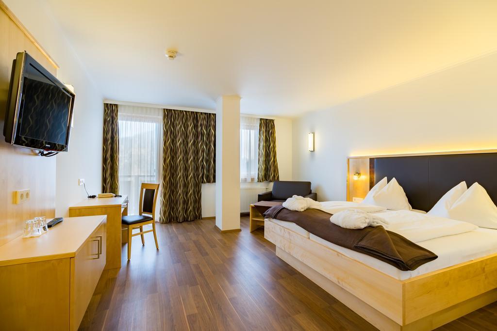 Hotel Gartnerkofel Sonnenalpe Nassfeld Eksteriør bilde